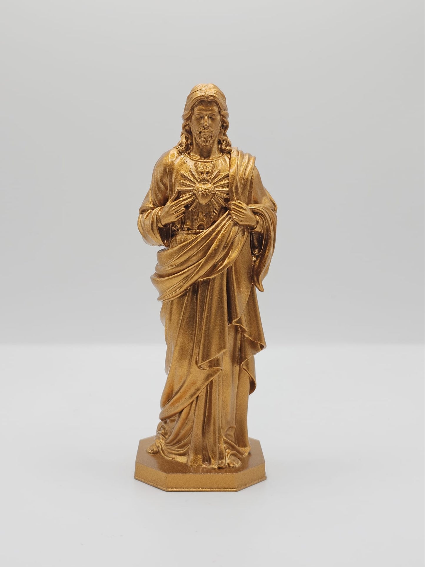 Estatuilla del Sagrado Corazón de Jesús