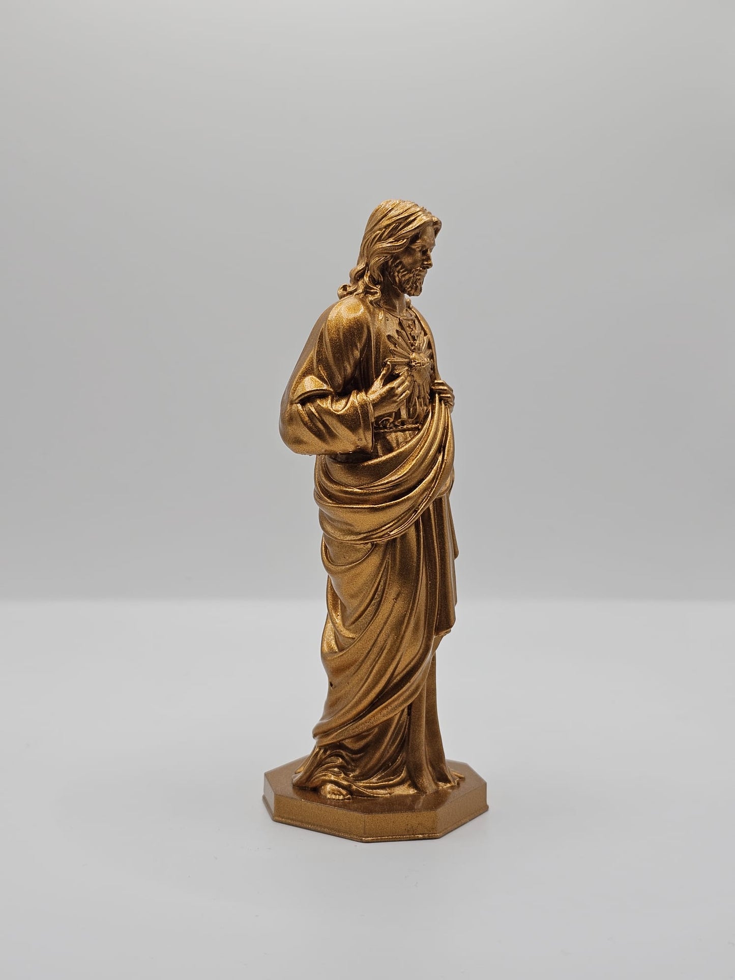 Estatuilla del Sagrado Corazón de Jesús
