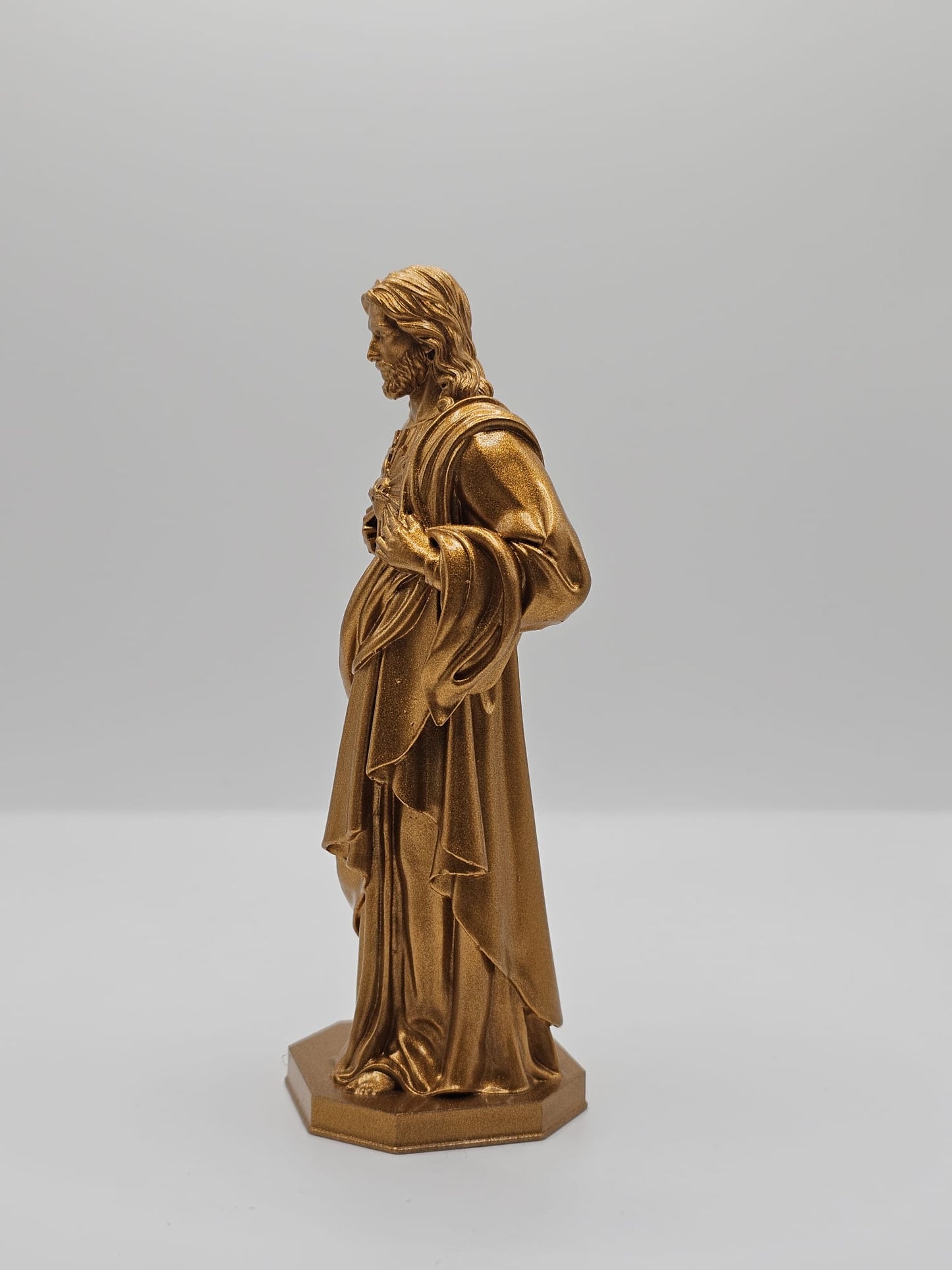 Estatuilla del Sagrado Corazón de Jesús