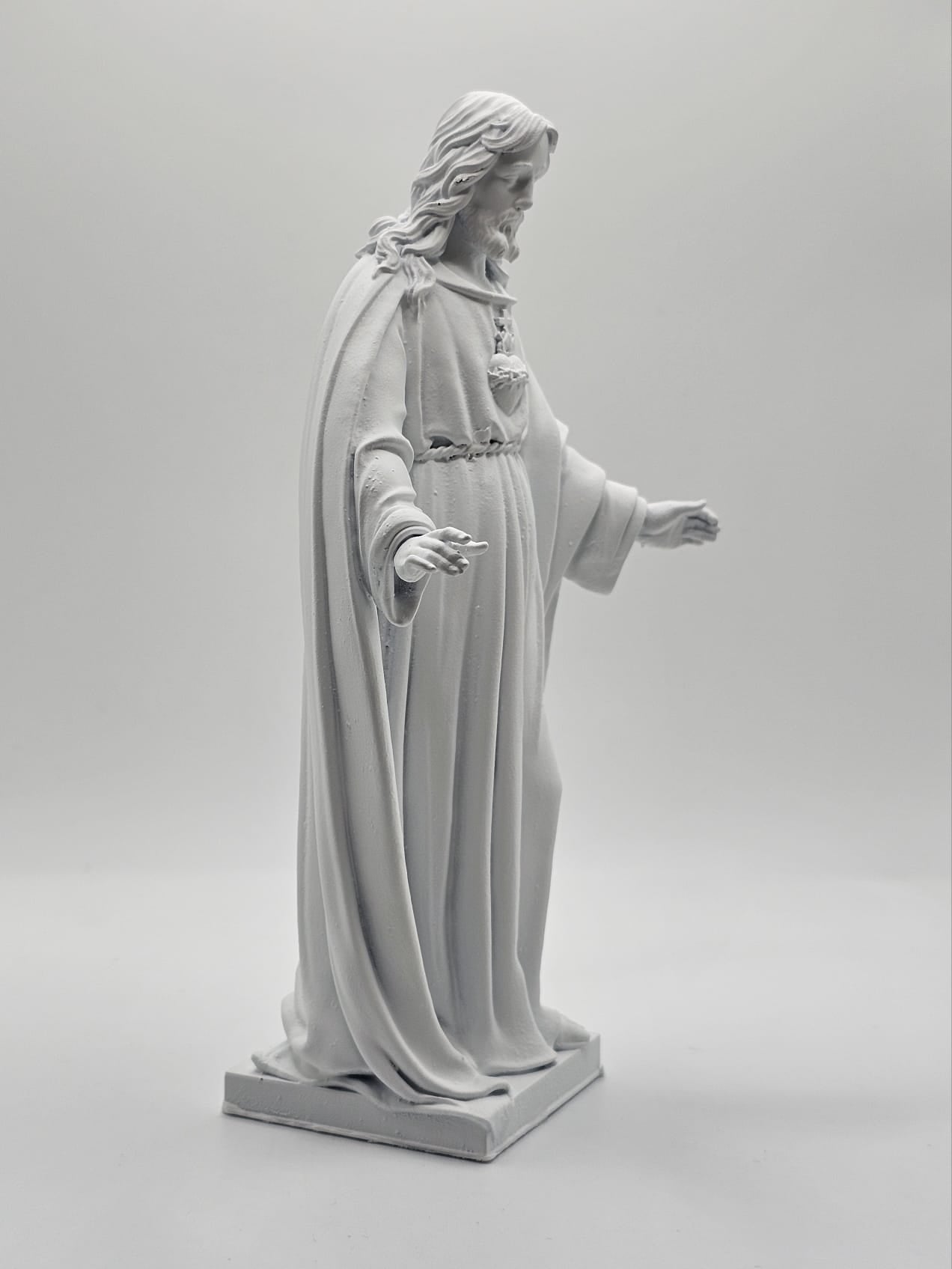 Estatuilla del Sagrado Corazón de Jesús