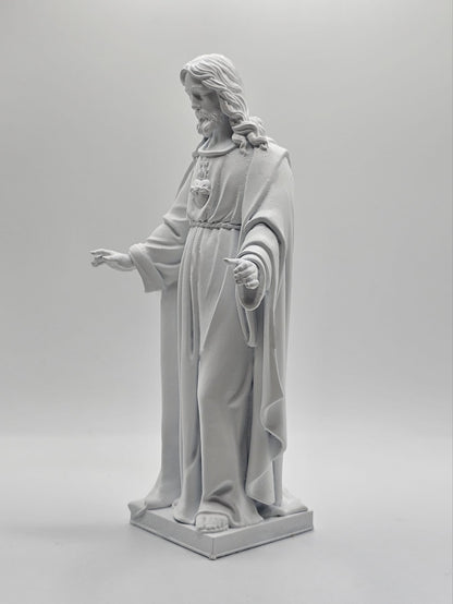 Estatuilla del Sagrado Corazón de Jesús